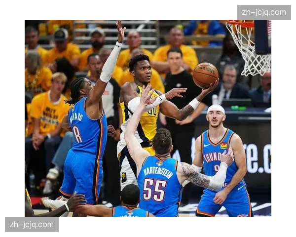 雷霆戴格诺特开发内线双塔变招 霍姆格伦搭档哈尔滕施泰因应对掘金